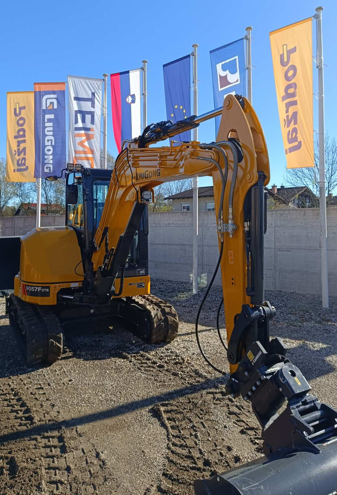 Mini excavator Liu Gong 9057F zts